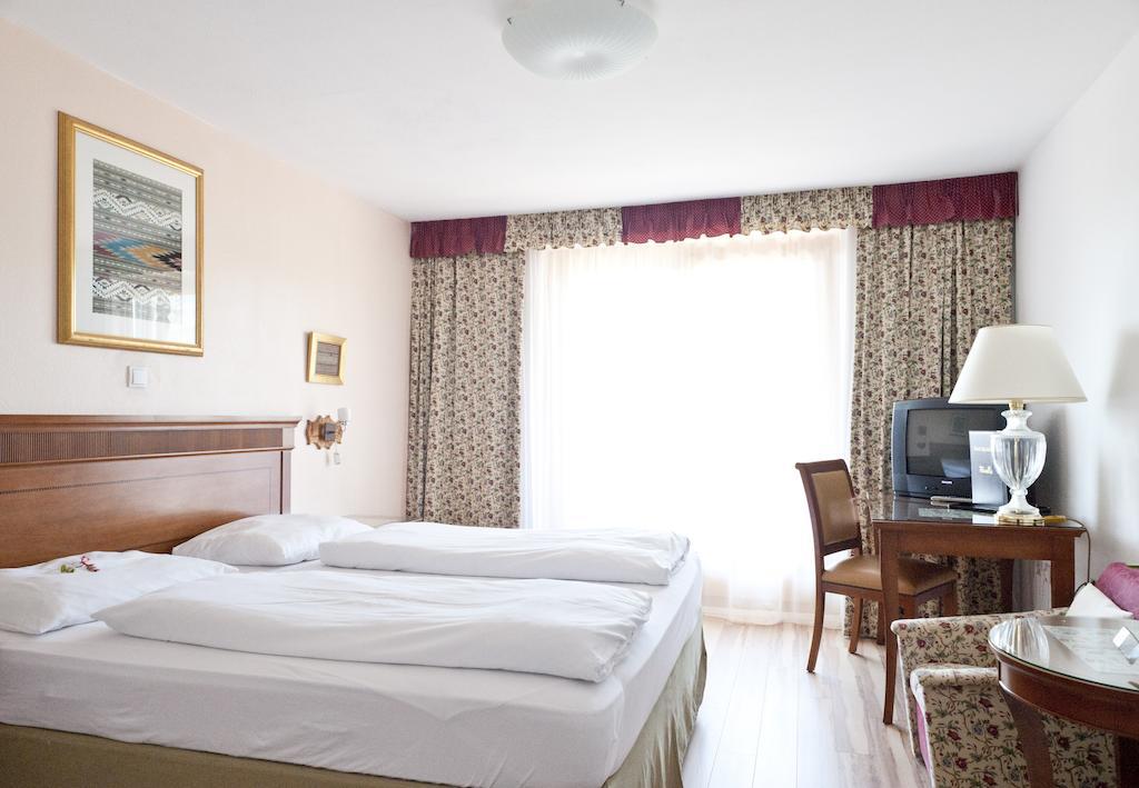 Hotel Alpenkrone Filzmoos Oda fotoğraf